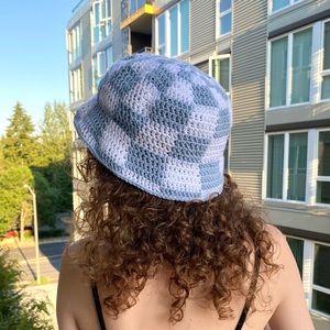 Crocheted checkered bucket hat